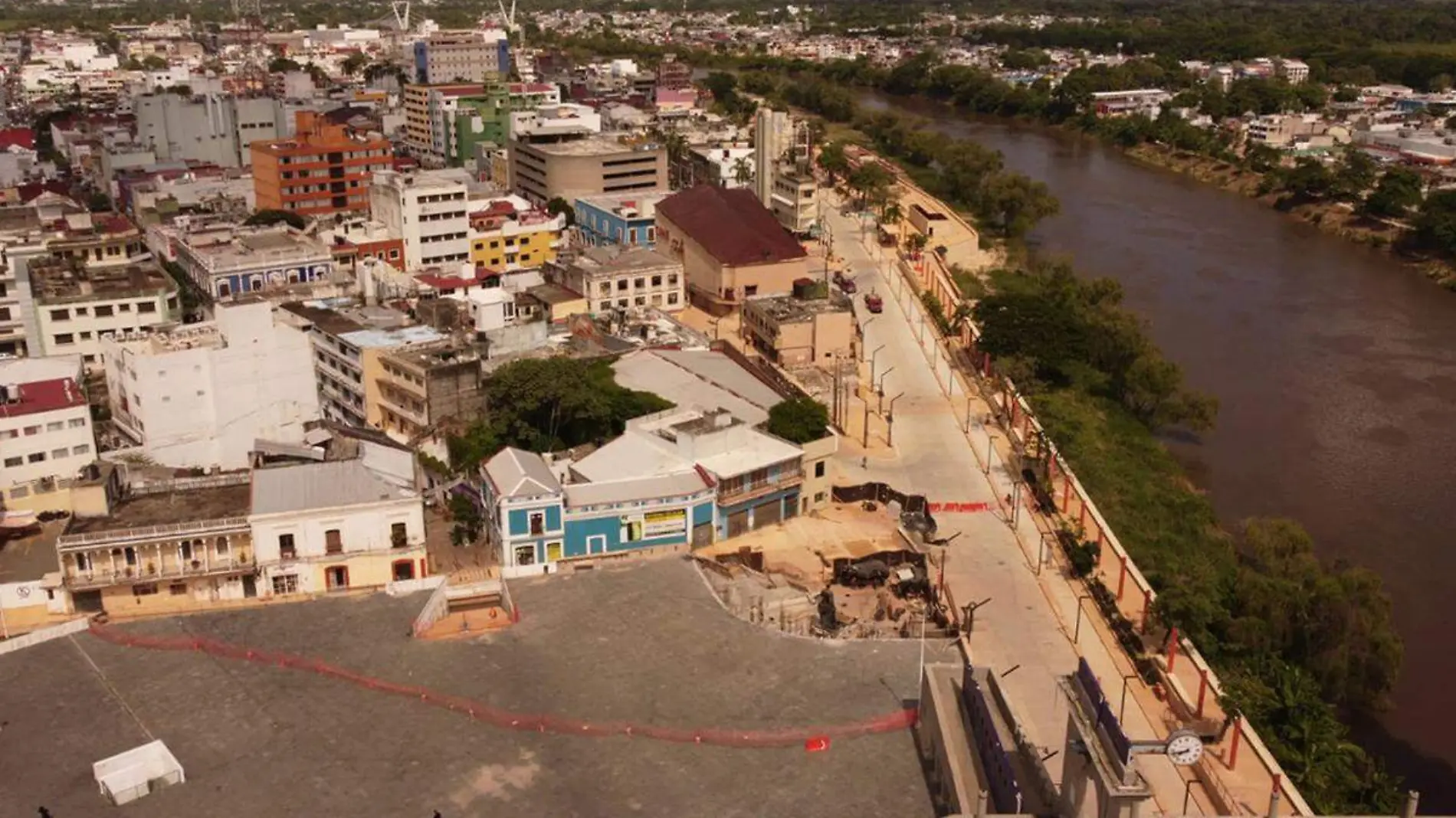 Malecón-Chávez copia